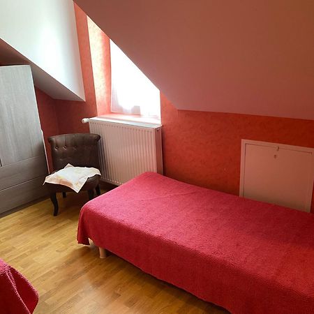 Le Petitepinay Bed and Breakfast Moitron-sur-Sarthe Eksteriør billede